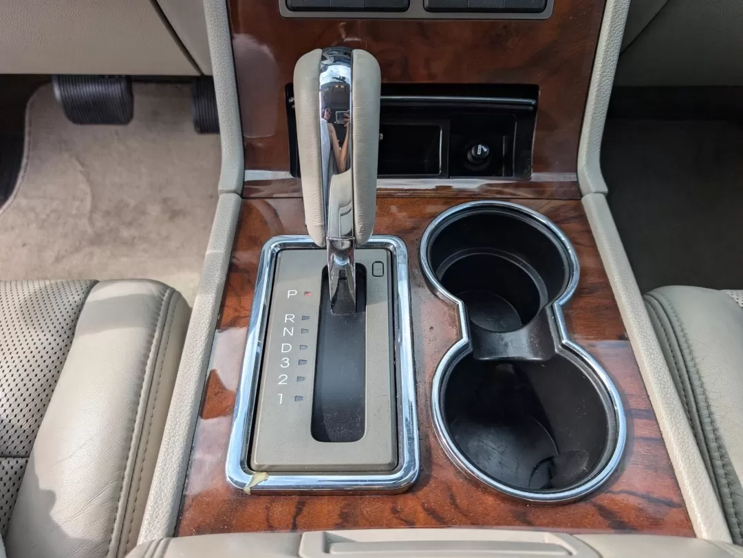 2013 Lincoln Navigator (5LMJJ2H53DE) with an Other engine, located at 5115 14th Ave., Columbus, GA, 31904, (706) 323-0345, 32.511494, -84.971046 - Are you ready to elevate your family adventures or weekend getaways? Discover the perfect blend of luxury, comfort, and capability with this stunning 2013 Lincoln Navigator. This spacious Sport Utility Vehicle (SUV) is tailored for those who prioritize both style and practicality. Whether you're tra - Photo#13