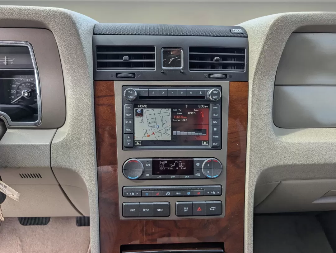 2013 Lincoln Navigator (5LMJJ2H53DE) with an Other engine, located at 5115 14th Ave., Columbus, GA, 31904, (706) 323-0345, 32.511494, -84.971046 - Are you ready to elevate your family adventures or weekend getaways? Discover the perfect blend of luxury, comfort, and capability with this stunning 2013 Lincoln Navigator. This spacious Sport Utility Vehicle (SUV) is tailored for those who prioritize both style and practicality. Whether you're tra - Photo#14