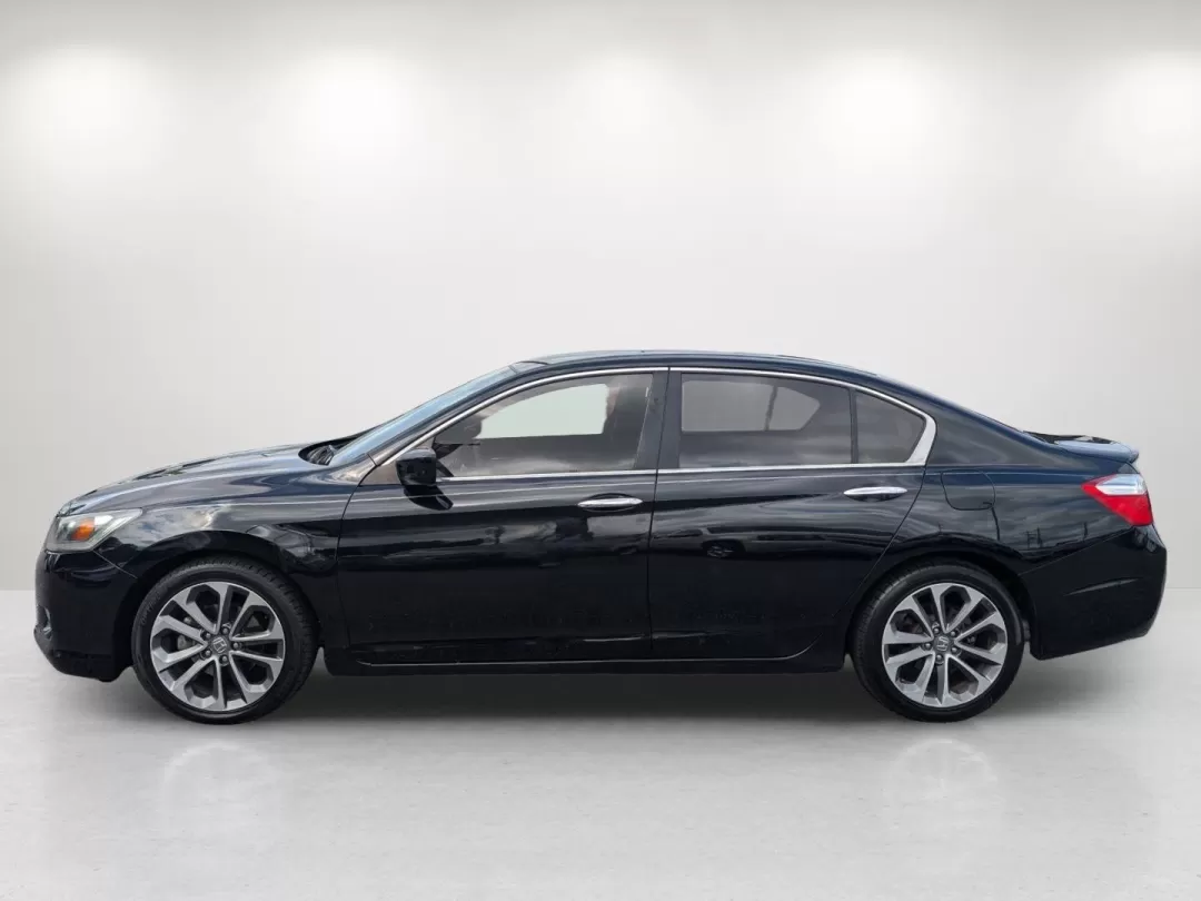 2015 Honda Accord Sedan Sport (1HGCR2F54FA) with an Other engine, located at 1430 Gateway Drive, Opelika, AL, 36801, (334) 239-0944, 32.637871, -85.409790 - Experience the perfect blend of style, comfort, and reliability with the 2015 Honda Accord Sedan, proudly presented by Gils Auto in Phenix City, AL. This vehicle is not just a means of transportation; it's a lifestyle choice for those seeking a dependable commute, family adventures, or weekend road - Photo#7