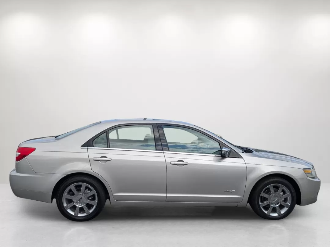 2008 Lincoln MKZ (3LNHM26T78R) with an Other engine, located at 3959 U.S. 80 W, Phenix City, AL, 36870, (334) 297-4885, 32.469296, -85.135185 - 2008 Lincoln MKZ - Photo#4