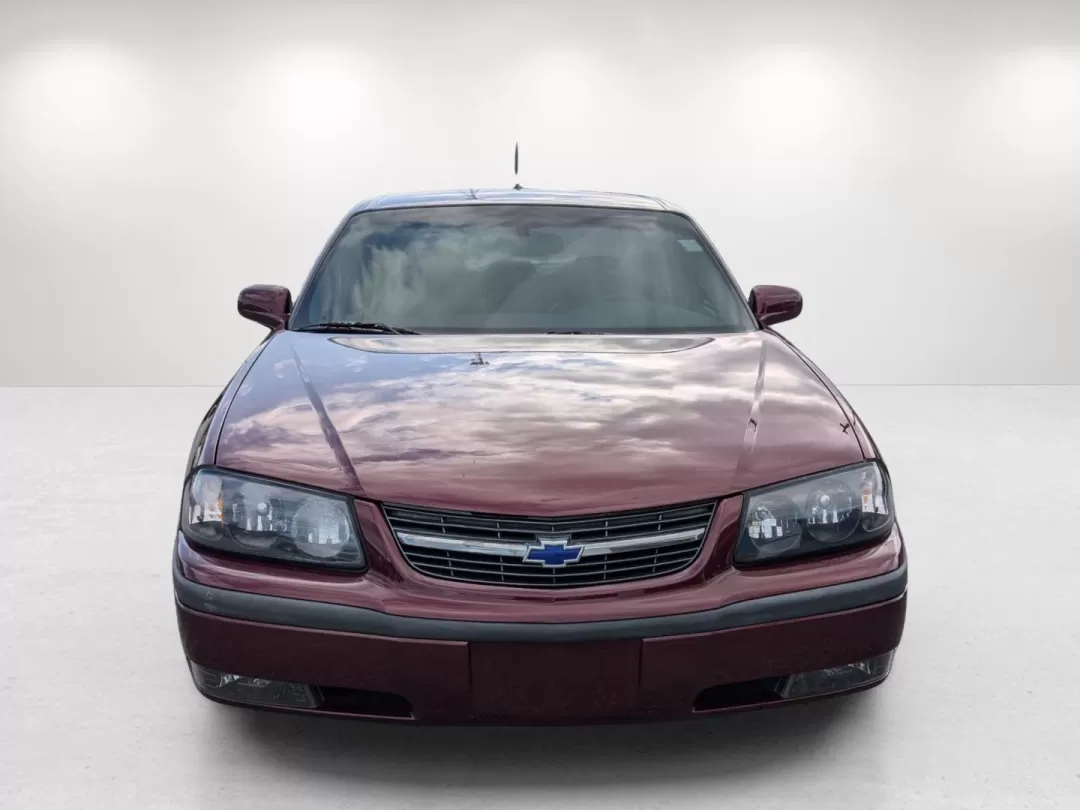 2002 /Medium Gray Chevrolet Impala LS (2G1WH55K129) with an Other engine, located at 1430 Gateway Drive, Opelika, AL, 36801, (334) 239-0944, 32.637871, -85.409790 - ### Discover Your Next Adventure with the 2002 Chevrolet Impala LS at Gils Auto!<br /> <br /> Are you looking for a reliable vehicle that fits seamlessly into your lifestyle, whether for daily commutes or weekend getaways? Look no further than the stunning 2002 Chevrolet Impala LS available at Gils - Photo#1