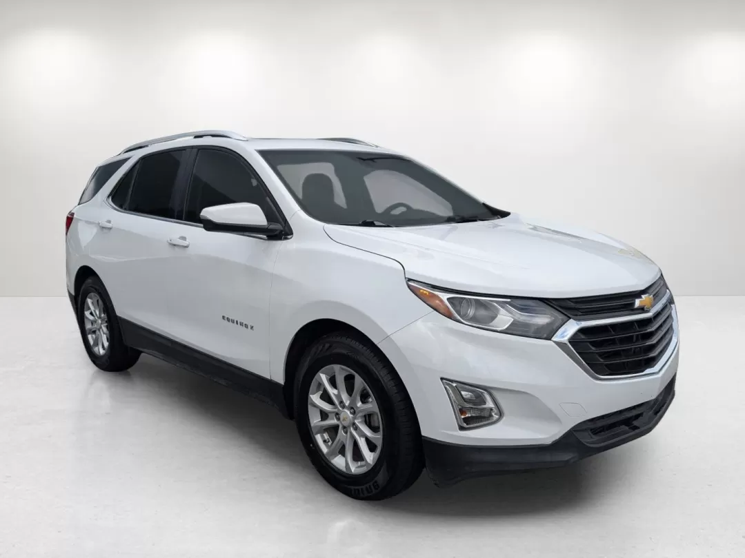 2018 /Jet Black Chevrolet Equinox LT (2GNAXJEV7J6) with an Other engine, located at 1430 Gateway Drive, Opelika, AL, 36801, (334) 239-0944, 32.637871, -85.409790 - 2018 Chevrolet Equinox LT - Photo#2