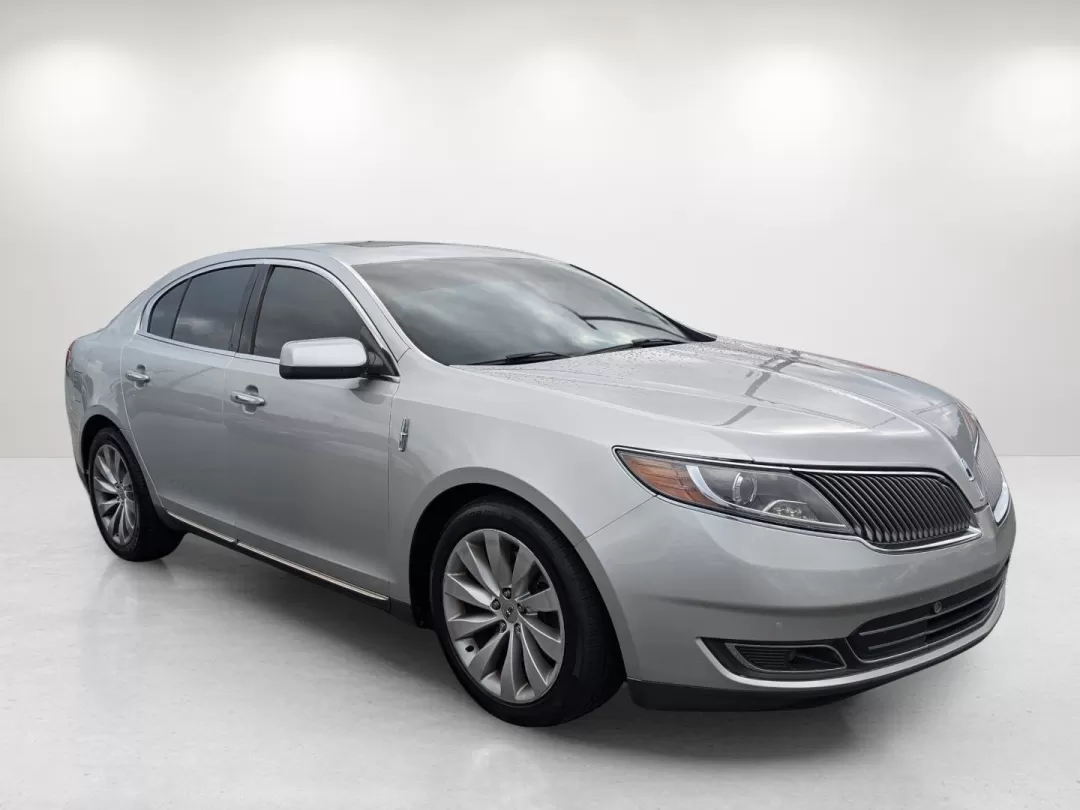 2013 Lincoln MKS (1LNHL9DK0DG) with an Other engine, located at 1430 Gateway Drive, Opelika, AL, 36801, (334) 239-0944, 32.637871, -85.409790 - 2013 Lincoln MKS - Photo#2