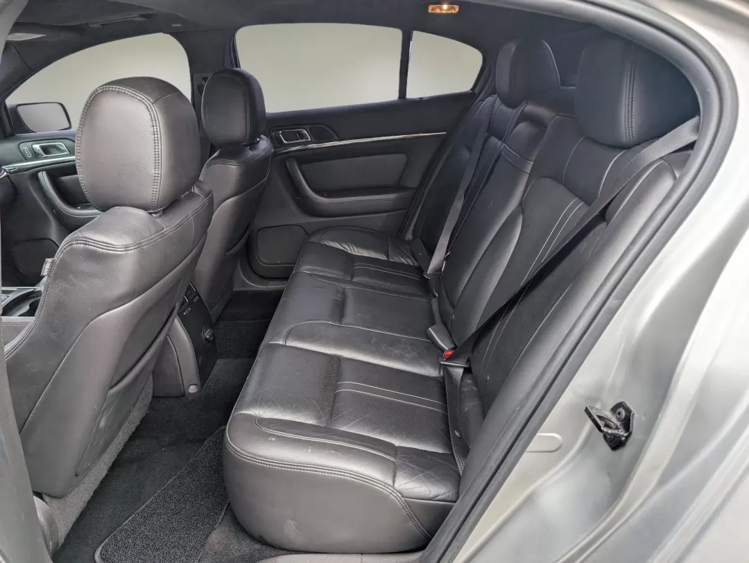 2013 Lincoln MKS (1LNHL9DK0DG) with an Other engine, located at 1430 Gateway Drive, Opelika, AL, 36801, (334) 239-0944, 32.637871, -85.409790 - 2013 Lincoln MKS - Photo#10