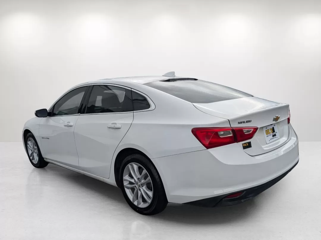 2017 /Jet Black Chevrolet Malibu LT (1G1ZE5ST4HF) with an Other engine, located at 1430 Gateway Drive, Opelika, AL, 36801, (334) 239-0944, 32.637871, -85.409790 - 2017 Chevrolet Malibu LT - Photo#6