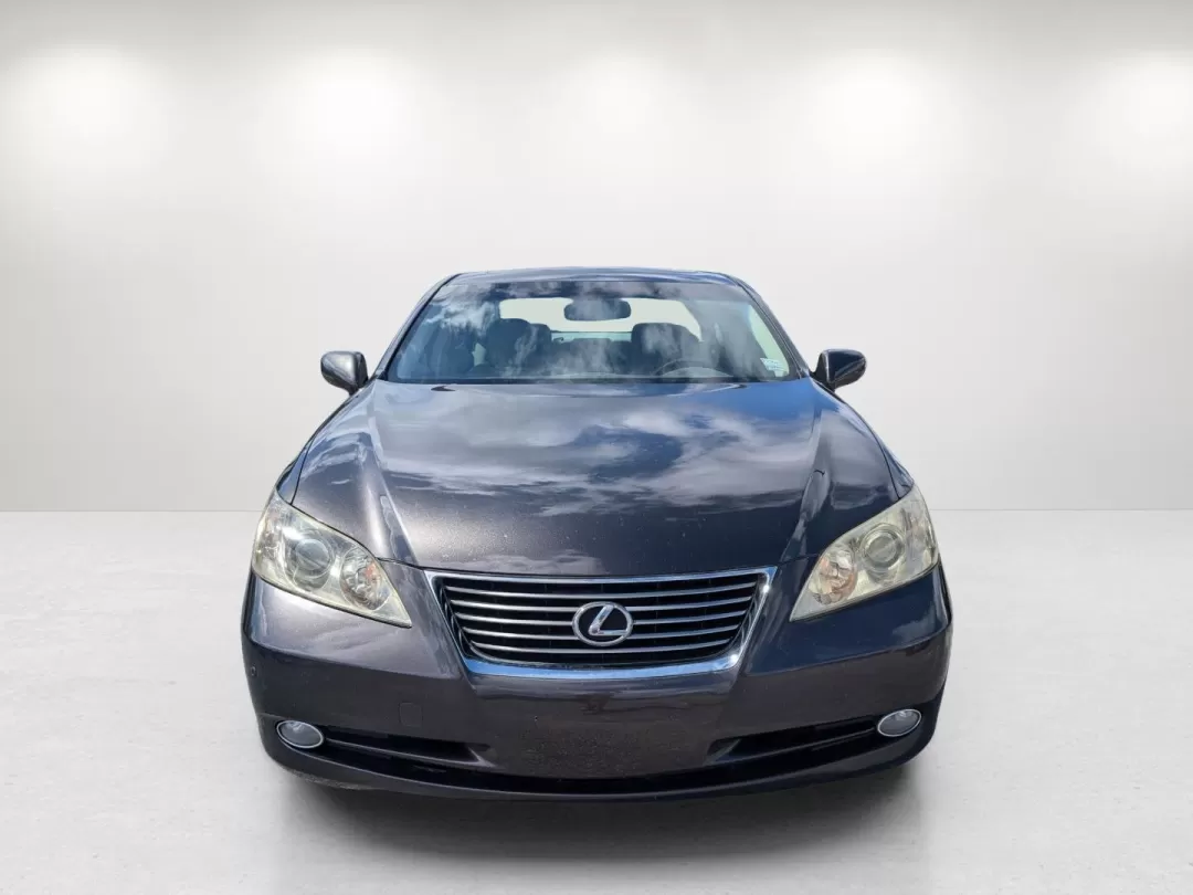 2009 Lexus ES 350 (JTHBJ46G192) with an Other engine, located at 3959 U.S. 80 W, Phenix City, AL, 36870, (334) 297-4885, 32.469296, -85.135185 - Discover the perfect blend of comfort, style, and performance with the 2009 Lexus ES 350, available now at Gils Auto in Phenix City, AL. Whether you're commuting through bustling streets or embarking on weekend getaways, this luxurious sedan promises an elevated driving experience. With its spacious - Photo#2