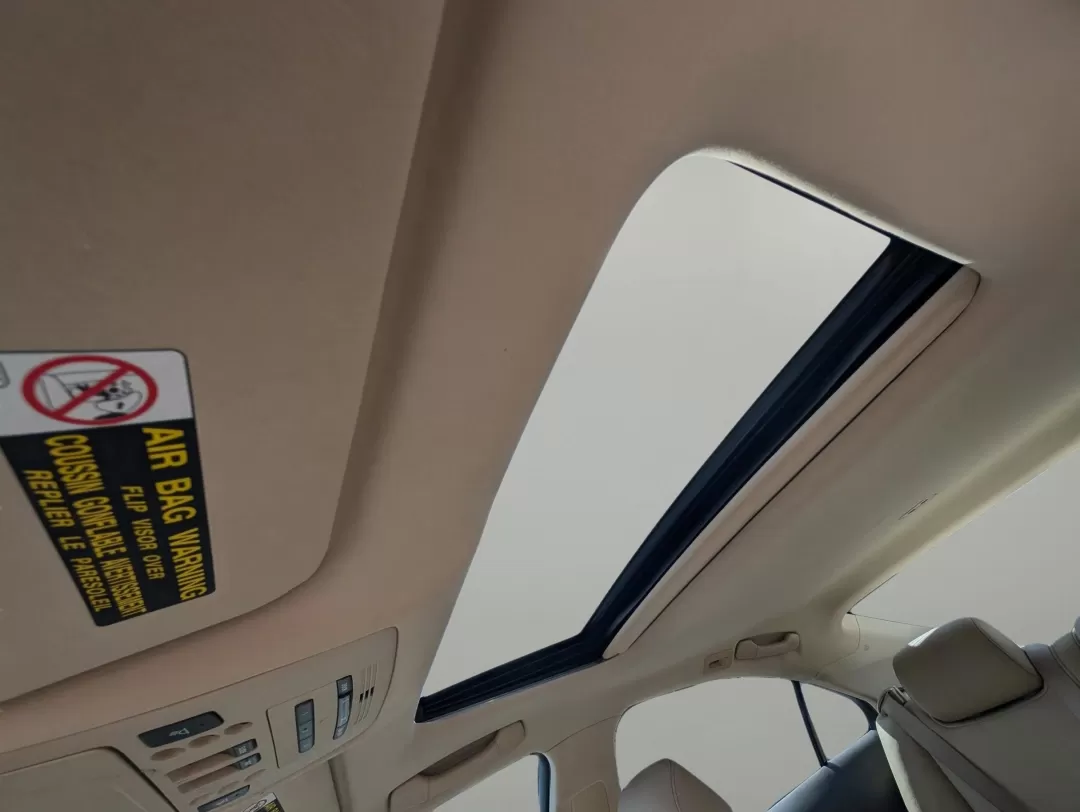 2009 Lexus ES 350 (JTHBJ46G192) with an Other engine, located at 3959 U.S. 80 W, Phenix City, AL, 36870, (334) 297-4885, 32.469296, -85.135185 - Discover the perfect blend of comfort, style, and performance with the 2009 Lexus ES 350, available now at Gils Auto in Phenix City, AL. Whether you're commuting through bustling streets or embarking on weekend getaways, this luxurious sedan promises an elevated driving experience. With its spacious - Photo#17