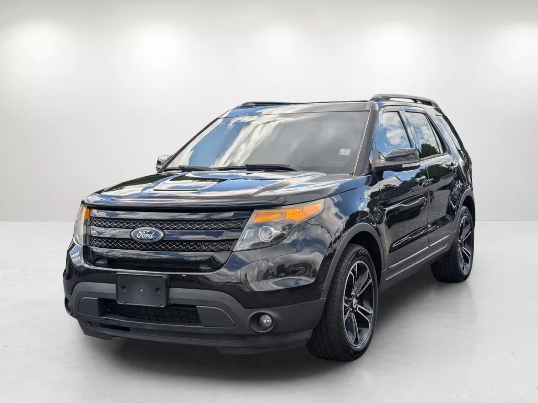 2015 Ford Explorer Sport (1FM5K8GT4FG) with an Other engine, located at 3959 U.S. 80 W, Phenix City, AL, 36870, (334) 297-4885, 32.469296, -85.135185 - Are you ready to elevate your family adventures or tackle your daily commute with style and comfort? The 2015 Ford Explorer Sport is here to make every journey memorable. With its robust 4WD drivetrain and spacious interior, this SUV is perfect for growing families, outdoor enthusiasts, or anyone se - Photo#1