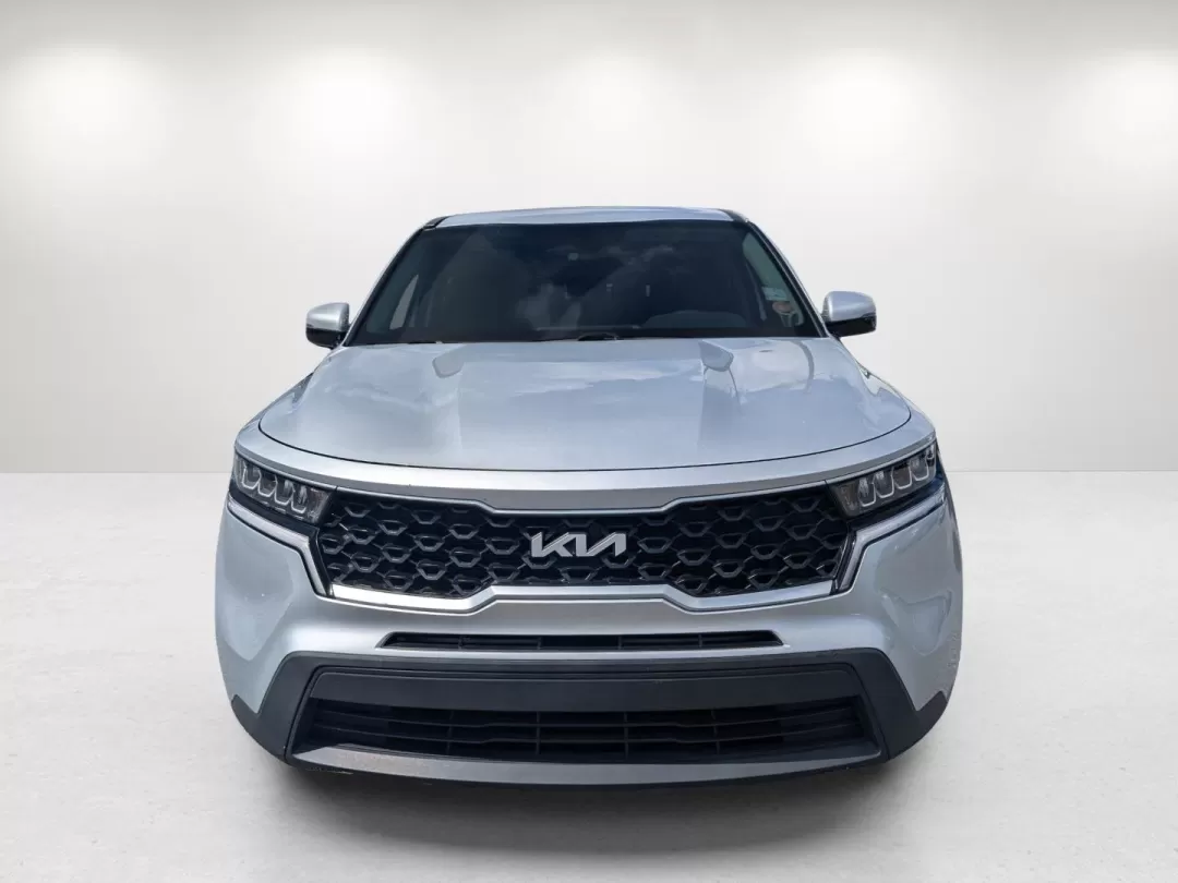 2022 /Black Kia Sorento LX (5XYRG4LC6NG) with an Other engine, located at 3959 U.S. 80 W, Phenix City, AL, 36870, (334) 297-4885, 32.469296, -85.135185 - **Discover Adventure in the 2022 Kia Sorento LX Perfect for Families and Weekend Explorers!**<br /> <br /> Embrace every journey with the 2022 Kia Sorento LX, a versatile SUV designed to cater to growing families and adventurous individuals alike. Whether you're planning a weekend getaway to Lake H - Photo#1