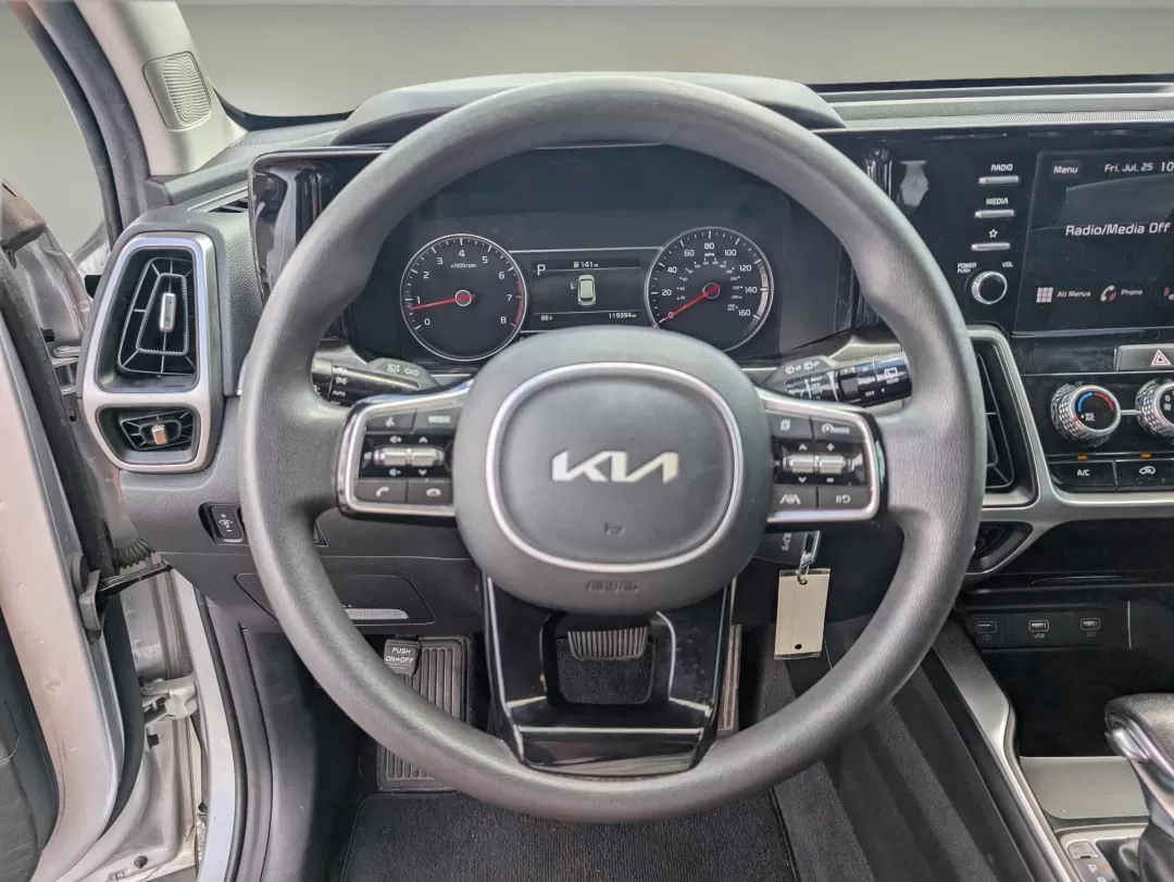 2022 /Black Kia Sorento LX (5XYRG4LC6NG) with an Other engine, located at 3959 U.S. 80 W, Phenix City, AL, 36870, (334) 297-4885, 32.469296, -85.135185 - **Discover Adventure in the 2022 Kia Sorento LX Perfect for Families and Weekend Explorers!**<br /> <br /> Embrace every journey with the 2022 Kia Sorento LX, a versatile SUV designed to cater to growing families and adventurous individuals alike. Whether you're planning a weekend getaway to Lake H - Photo#16