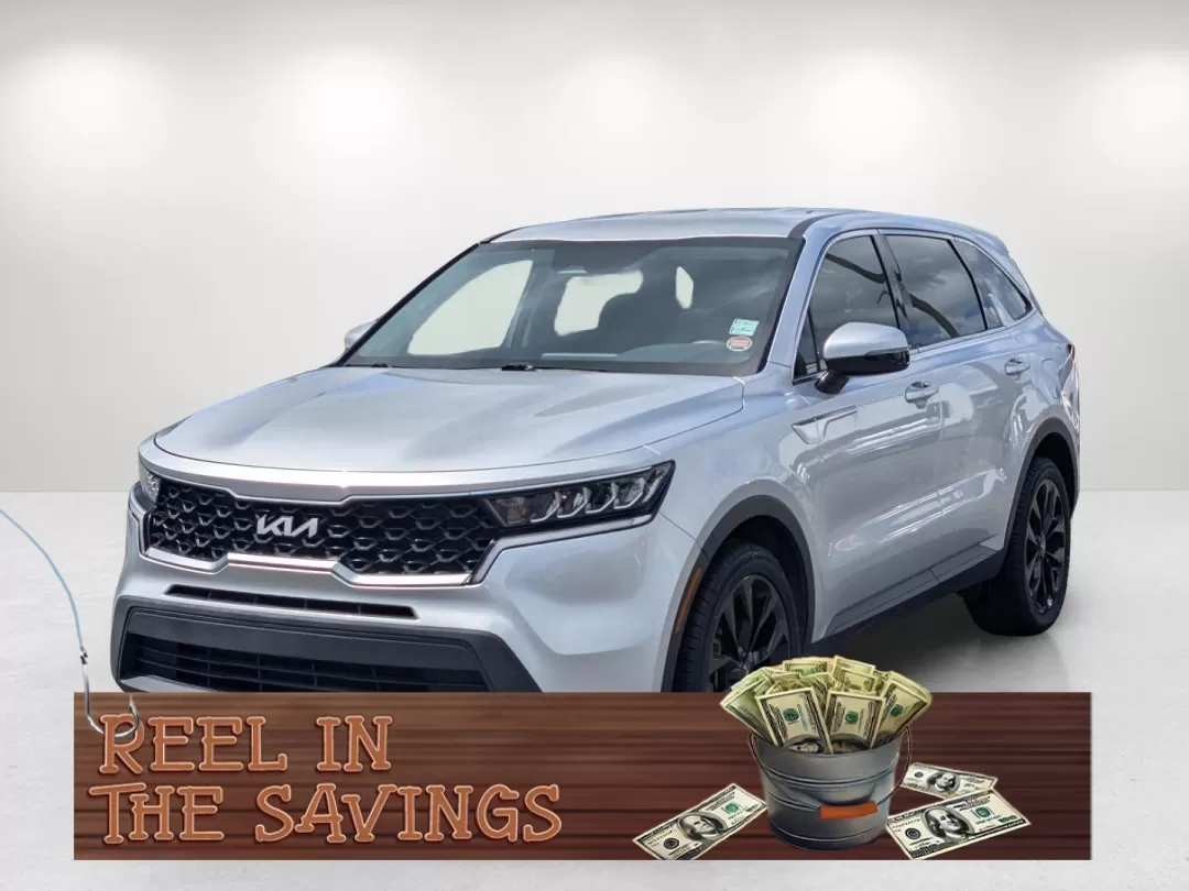 2022 /Black Kia Sorento LX (5XYRG4LC6NG) with an Other engine, located at 1430 Gateway Drive, Opelika, AL, 36801, (334) 239-0944, 32.637871, -85.409790 - **Discover Adventure in the 2022 Kia Sorento LX Perfect for Families and Weekend Explorers!**<br /> <br /> Embrace every journey with the 2022 Kia Sorento LX, a versatile SUV designed to cater to growing families and adventurous individuals alike. Whether you're planning a weekend getaway to Lake H - Photo#0