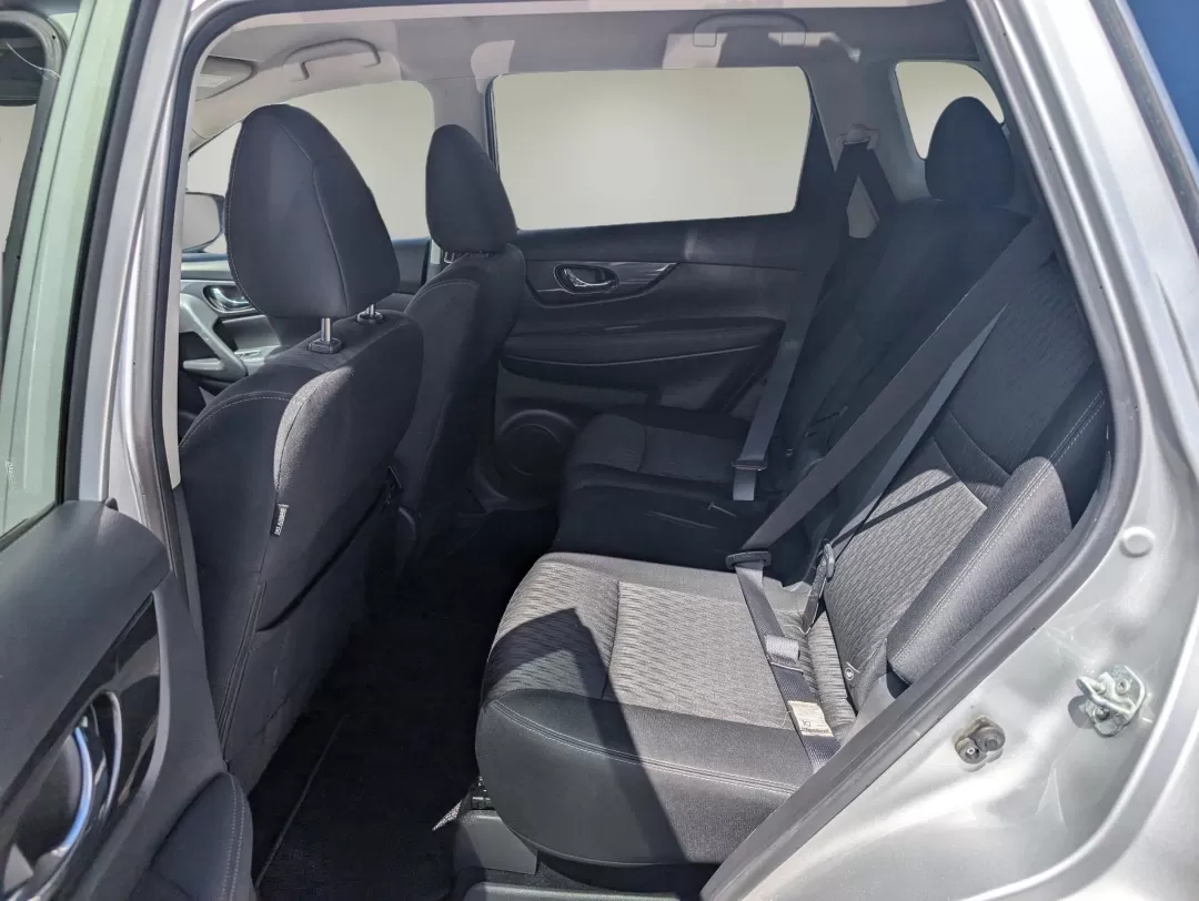 2018 /Charcoal Nissan Rogue SV (KNMAT2MV5JP) with an Other engine, located at 3959 U.S. 80 W, Phenix City, AL, 36870, (334) 297-4885, 32.469296, -85.135185 - **Adventure Awaits with the 2018 Nissan Rogue SV at Gils Auto - Phenix City!**<br /> <br /> Are you ready to elevate your lifestyle? Whether you're embarking on family road trips, tackling weekend adventures, or navigating your daily commute, the 2018 Nissan Rogue SV is the perfect companion. With i - Photo#10