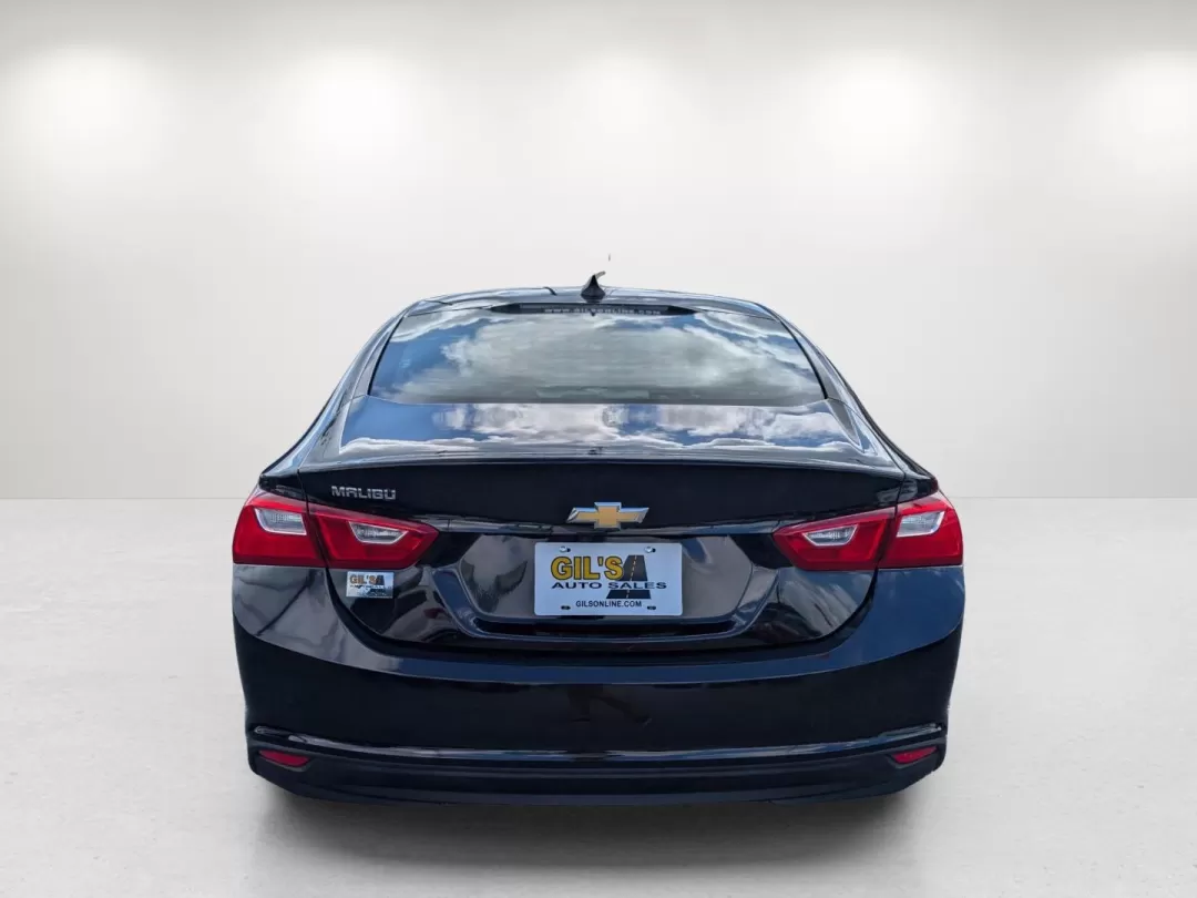 2017 /Jet Black Chevrolet Malibu LS (1G1ZB5ST6HF) with an Other engine, located at 3959 U.S. 80 W, Phenix City, AL, 36870, (334) 297-4885, 32.469296, -85.135185 - Elevate your daily commute and weekend adventures with the 2017 Chevrolet Malibu LS, masterfully designed for both comfort and functionality. Whether you're a busy professional tackling the daily grind or a growing family seeking a reliable vehicle, this sedan embodies the perfect blend of performan - Photo#6