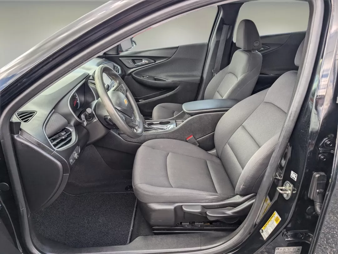 2017 /Jet Black Chevrolet Malibu LS (1G1ZB5ST6HF) with an Other engine, located at 3959 U.S. 80 W, Phenix City, AL, 36870, (334) 297-4885, 32.469296, -85.135185 - Elevate your daily commute and weekend adventures with the 2017 Chevrolet Malibu LS, masterfully designed for both comfort and functionality. Whether you're a busy professional tackling the daily grind or a growing family seeking a reliable vehicle, this sedan embodies the perfect blend of performan - Photo#10
