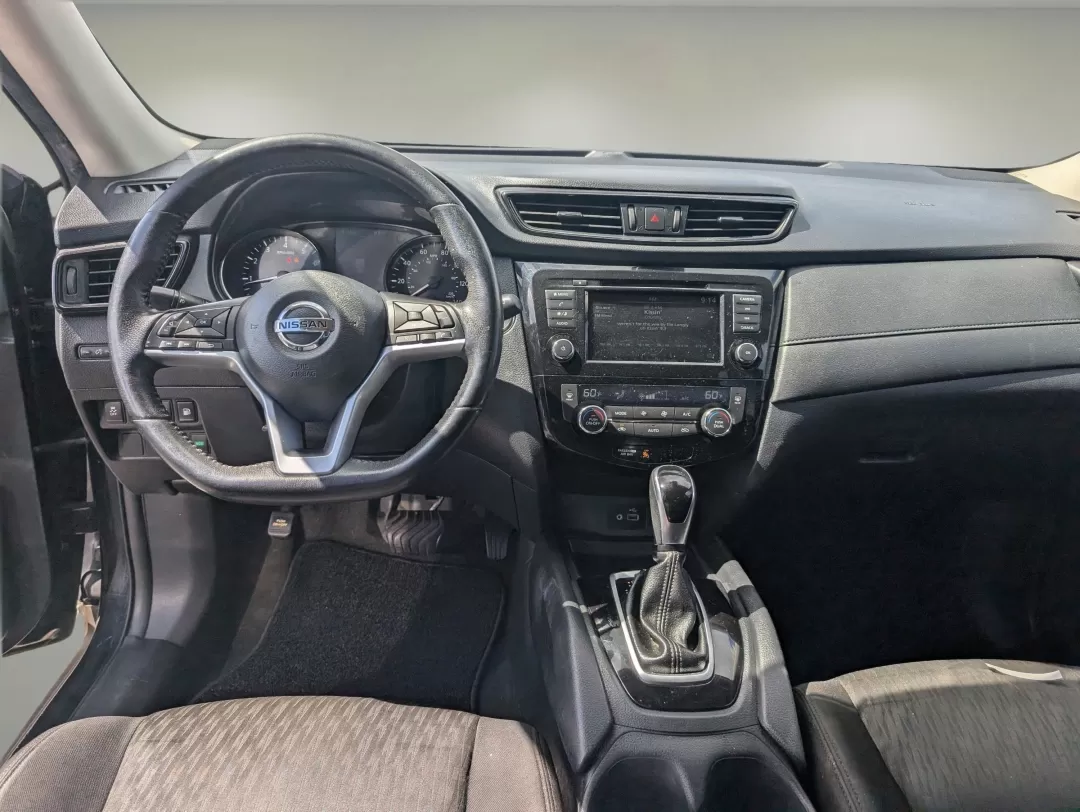 2019 /Charcoal Nissan Rogue SV (KNMAT2MT2KP) with an Other engine, located at 3959 U.S. 80 W, Phenix City, AL, 36870, (334) 297-4885, 32.469296, -85.135185 - 2019 Nissan Rogue SV - Photo#12