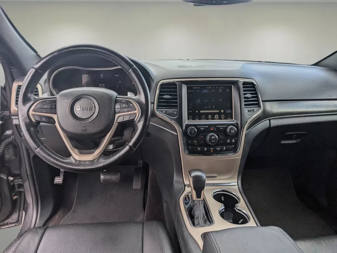 2017 /Black Jeep Grand Cherokee Limited (1C4RJEBGXHC) with an Other engine, located at 3959 U.S. 80 W, Phenix City, AL, 36870, (334) 297-4885, 32.469296, -85.135185 - Discover your next adventure with the 2017 Jeep Grand Cherokee Limited, the perfect SUV for those who crave both style and functionality! Whether you're a growing family looking for a reliable vehicle, a daily commuter who needs comfort on the road, or an outdoor enthusiast ready to tackle weekend g - Photo#12