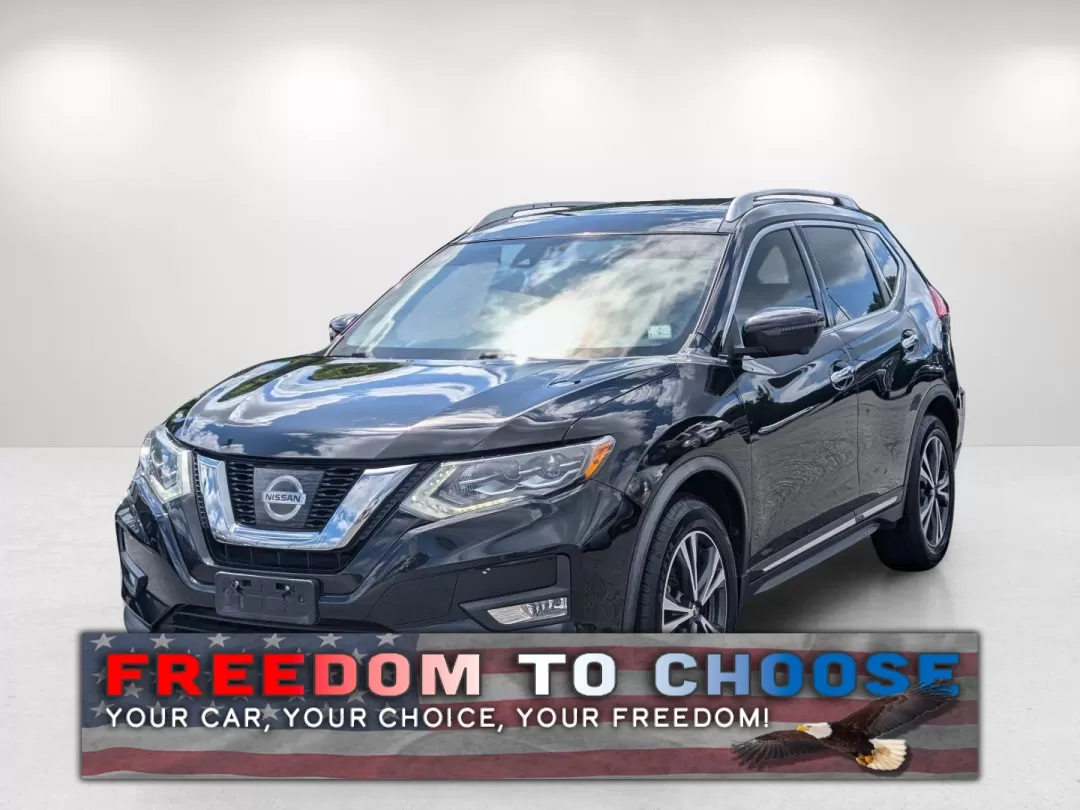 2017 /Charcoal Nissan Rogue SL (JN8AT2MT6HW) with an Other engine, located at 3959 U.S. 80 W, Phenix City, AL, 36870, (334) 297-4885, 32.469296, -85.135185 - ### Discover Life in Motion with the 2017 Nissan Rogue SL at Gils Auto Phenix City, AL<br /> <br /> Are you ready to elevate your family adventures or tackle your daily commute with style and confidence? The 2017 Nissan Rogue SL, available now at Gils Auto in Phenix City, AL, is designed for those - Photo#0