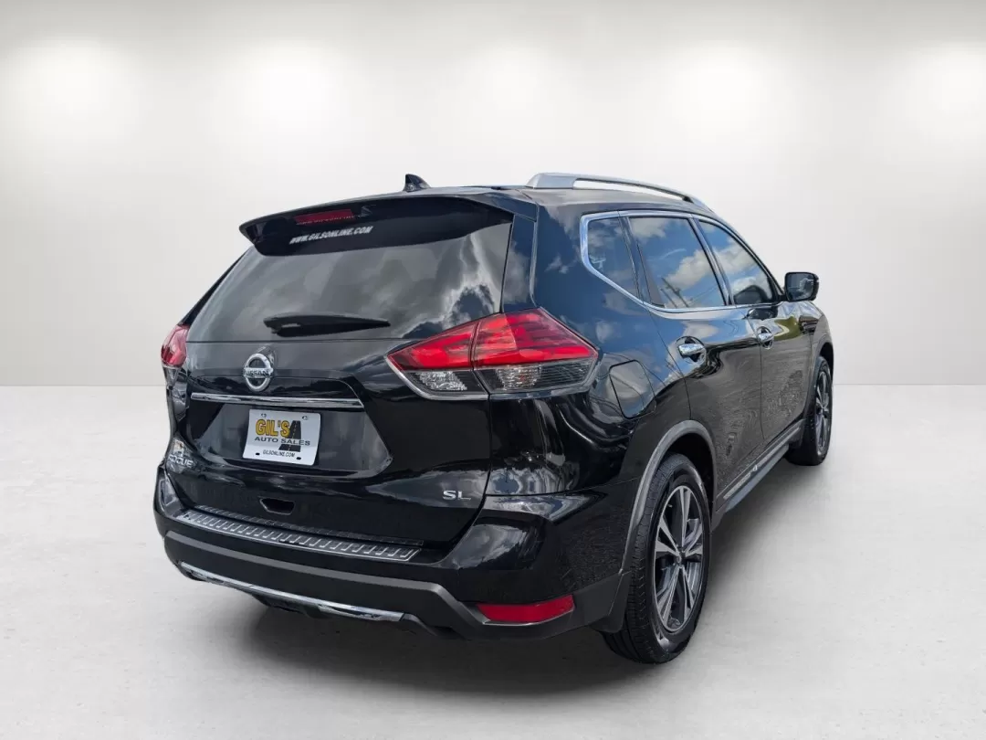2017 /Charcoal Nissan Rogue SL (JN8AT2MT6HW) with an Other engine, located at 3959 U.S. 80 W, Phenix City, AL, 36870, (334) 297-4885, 32.469296, -85.135185 - ### Discover Life in Motion with the 2017 Nissan Rogue SL at Gils Auto Phenix City, AL<br /> <br /> Are you ready to elevate your family adventures or tackle your daily commute with style and confidence? The 2017 Nissan Rogue SL, available now at Gils Auto in Phenix City, AL, is designed for those - Photo#5