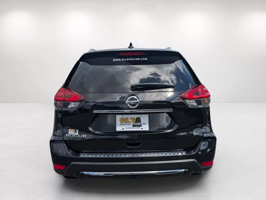 2017 /Charcoal Nissan Rogue SL (JN8AT2MT6HW) with an Other engine, located at 3959 U.S. 80 W, Phenix City, AL, 36870, (334) 297-4885, 32.469296, -85.135185 - ### Discover Life in Motion with the 2017 Nissan Rogue SL at Gils Auto Phenix City, AL<br /> <br /> Are you ready to elevate your family adventures or tackle your daily commute with style and confidence? The 2017 Nissan Rogue SL, available now at Gils Auto in Phenix City, AL, is designed for those - Photo#6