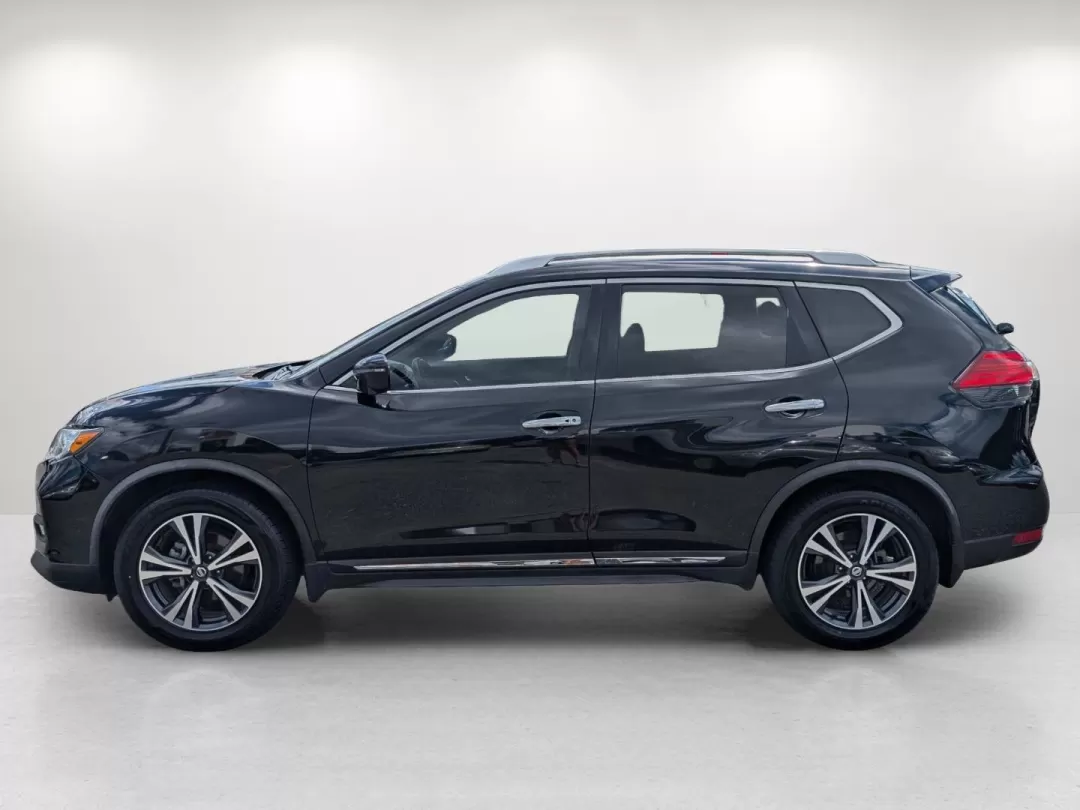 2017 /Charcoal Nissan Rogue SL (JN8AT2MT6HW) with an Other engine, located at 3959 U.S. 80 W, Phenix City, AL, 36870, (334) 297-4885, 32.469296, -85.135185 - ### Discover Life in Motion with the 2017 Nissan Rogue SL at Gils Auto Phenix City, AL<br /> <br /> Are you ready to elevate your family adventures or tackle your daily commute with style and confidence? The 2017 Nissan Rogue SL, available now at Gils Auto in Phenix City, AL, is designed for those - Photo#8