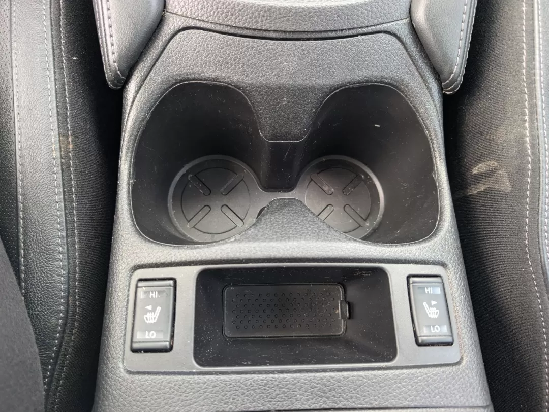2017 /Charcoal Nissan Rogue SL (JN8AT2MT6HW) with an Other engine, located at 3959 U.S. 80 W, Phenix City, AL, 36870, (334) 297-4885, 32.469296, -85.135185 - ### Discover Life in Motion with the 2017 Nissan Rogue SL at Gils Auto Phenix City, AL<br /> <br /> Are you ready to elevate your family adventures or tackle your daily commute with style and confidence? The 2017 Nissan Rogue SL, available now at Gils Auto in Phenix City, AL, is designed for those - Photo#14