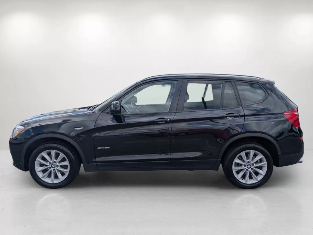 2017 BMW X3 sDrive28i (5UXWZ7C53H0) with an Other engine, located at 521 Old Farm Lane Rd, Prattville, AL, 36066, (334) 325-1505, 32.482460, -86.416367 - **Elevate Your Lifestyle with the 2017 BMW X3 at Gils Auto Phenix City!**<br /> <br /> Are you ready to enhance your daily commute or weekend adventures? The 2017 BMW X3 sDrive28i is the perfect blend of luxury and practicality, ideal for those who seek a stylish and reliable SUV. Whether you're na - Photo#7
