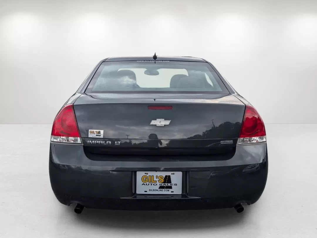 2014 /Ebony Chevrolet Impala Limited LT (2G1WB5E33E1) with an Other engine, located at 521 Old Farm Lane Rd, Prattville, AL, 36066, (334) 325-1505, 32.482460, -86.416367 - **Drive Your Dreams with the 2014 Chevrolet Impala Limited at Gils Auto in Prattville!**<br /> <br /> Are you in the market for a reliable sedan that perfectly blends style, comfort, and performance? Look no further than the 2014 Chevrolet Impala Limited, available now at Gils Auto, your trusted Buy - Photo#5