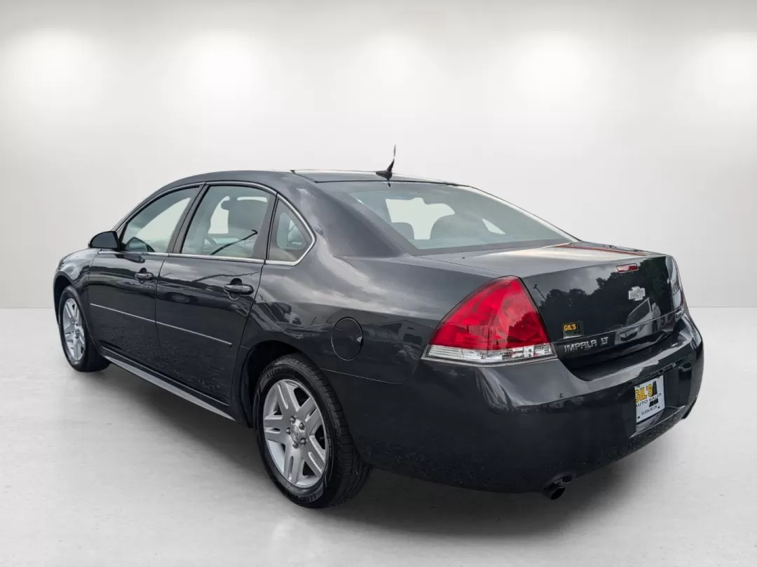 2014 /Ebony Chevrolet Impala Limited LT (2G1WB5E33E1) with an Other engine, located at 521 Old Farm Lane Rd, Prattville, AL, 36066, (334) 325-1505, 32.482460, -86.416367 - **Drive Your Dreams with the 2014 Chevrolet Impala Limited at Gils Auto in Prattville!**<br /> <br /> Are you in the market for a reliable sedan that perfectly blends style, comfort, and performance? Look no further than the 2014 Chevrolet Impala Limited, available now at Gils Auto, your trusted Buy - Photo#6