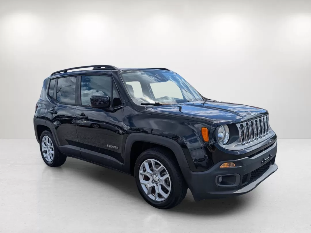 2017 /Black Jeep Renegade Latitude (ZACCJABB7HP) with an Other engine, located at 521 Old Farm Lane Rd, Prattville, AL, 36066, (334) 325-1505, 32.482460, -86.416367 - **Unlock Your Adventure with the 2017 Jeep Renegade Latitude! Perfect for Weekend Getaways and Daily Commutes** <br /> <br /> Are you on the hunt for a versatile vehicle that seamlessly blends adventure with practicality? Look no further than the 2017 Jeep Renegade Latitude, available now at Gils - Photo#2