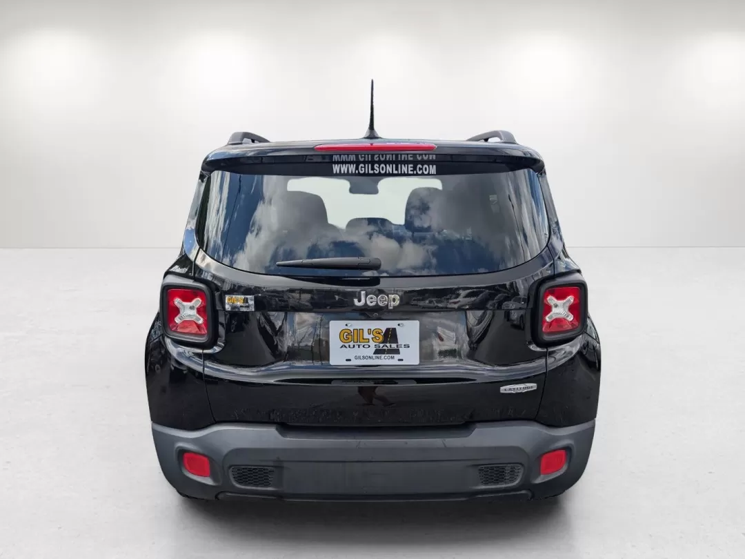 2017 /Black Jeep Renegade Latitude (ZACCJABB7HP) with an Other engine, located at 521 Old Farm Lane Rd, Prattville, AL, 36066, (334) 325-1505, 32.482460, -86.416367 - **Unlock Your Adventure with the 2017 Jeep Renegade Latitude! Perfect for Weekend Getaways and Daily Commutes** <br /> <br /> Are you on the hunt for a versatile vehicle that seamlessly blends adventure with practicality? Look no further than the 2017 Jeep Renegade Latitude, available now at Gils - Photo#5