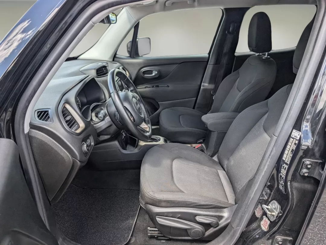 2017 /Black Jeep Renegade Latitude (ZACCJABB7HP) with an Other engine, located at 521 Old Farm Lane Rd, Prattville, AL, 36066, (334) 325-1505, 32.482460, -86.416367 - **Unlock Your Adventure with the 2017 Jeep Renegade Latitude! Perfect for Weekend Getaways and Daily Commutes** <br /> <br /> Are you on the hunt for a versatile vehicle that seamlessly blends adventure with practicality? Look no further than the 2017 Jeep Renegade Latitude, available now at Gils - Photo#8