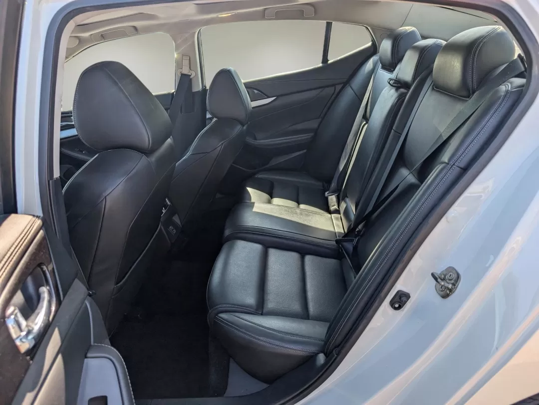 2018 /Charcoal Nissan Maxima SL (1N4AA6AP5JC) with an Other engine, located at 1430 Gateway Drive, Opelika, AL, 36801, (334) 239-0944, 32.637871, -85.409790 - **Experience Luxury and Performance with the 2018 Nissan Maxima SL at Gils Auto Your Trusted Buy Here Pay Here Dealer in Phenix City, AL!**<br /> <br /> Are you searching for a reliable and stylish sedan that meets your daily commuting needs while also providing comfort for weekend adventures? Look - Photo#10