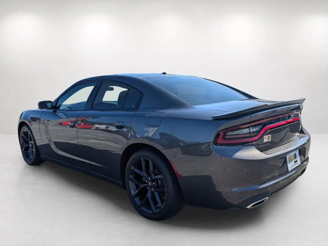 2021 /Black Dodge Charger SXT (2C3CDXBGXMH) with an Other engine, located at 1430 Gateway Drive, Opelika, AL, 36801, (334) 239-0944, 32.637871, -85.409790 - **Unleash the Thrill of the Open Road with This 2021 Dodge Charger SXT!**<br /> <br /> Are you ready to elevate your driving experience? Whether you're commuting to work, heading out for a weekend adventure, or just enjoying the thrill of the open road, the 2021 Dodge Charger SXT is the perfect vehi - Photo#6