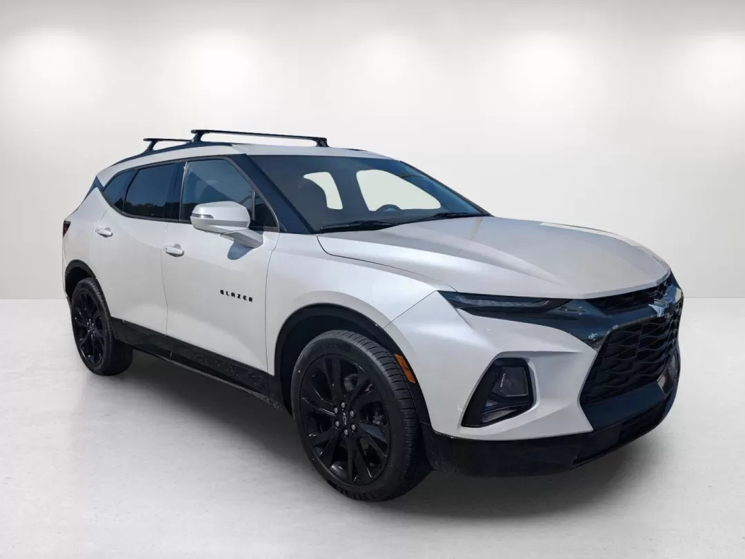 2021 /Jet Black Chevrolet Blazer RS (3GNKBKRS4MS) with an Other engine, located at 3959 U.S. 80 W, Phenix City, AL, 36870, (334) 297-4885, 32.469296, -85.135185 - **Explore New Adventures with the 2021 Chevrolet Blazer RS at Gils Auto!**<br /> <br /> Are you ready to elevate your next road trip or weekend getaway? The 2021 Chevrolet Blazer RS is the ideal SUV for those who crave adventure without sacrificing comfort and style. Designed for individuals and fam - Photo#3
