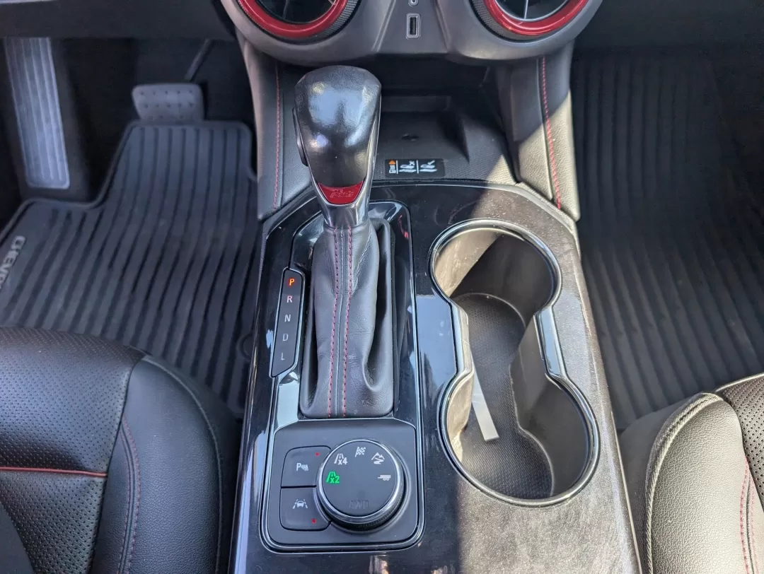 2021 /Jet Black Chevrolet Blazer RS (3GNKBKRS4MS) with an Other engine, located at 521 Old Farm Lane Rd, Prattville, AL, 36066, (334) 325-1505, 32.482460, -86.416367 - **Explore New Adventures with the 2021 Chevrolet Blazer RS at Gils Auto!**<br /> <br /> Are you ready to elevate your next road trip or weekend getaway? The 2021 Chevrolet Blazer RS is the ideal SUV for those who crave adventure without sacrificing comfort and style. Designed for individuals and fam - Photo#13