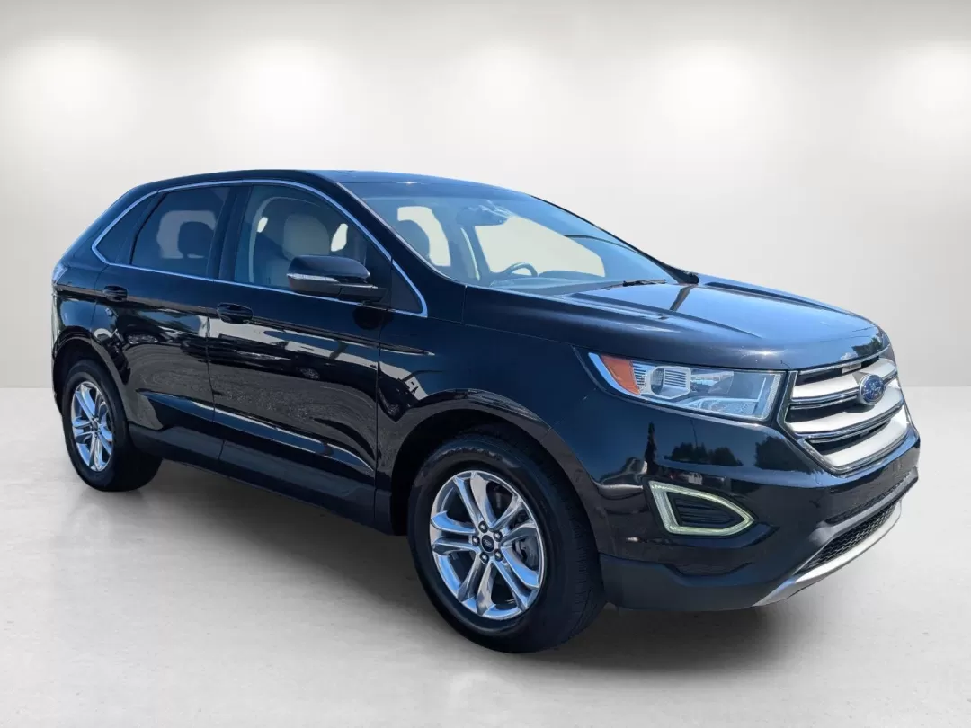 2017 Ford Edge SEL (2FMPK3J85HB) with an Other engine, located at 1430 Gateway Drive, Opelika, AL, 36801, (334) 239-0944, 32.637871, -85.409790 - **Elevate Your Everyday Journey with the 2017 Ford Edge SEL at Gils Auto in Phenix City, AL!**<br /> <br /> Are you in search of a spacious, reliable, and stylish SUV that caters to your family's needs and weekend adventures alike? Look no further! The 2017 Ford Edge SEL is perfect for growing famil - Photo#2
