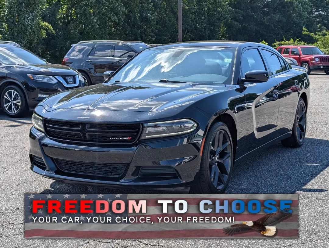 photo of 2019 Dodge Charger SXT