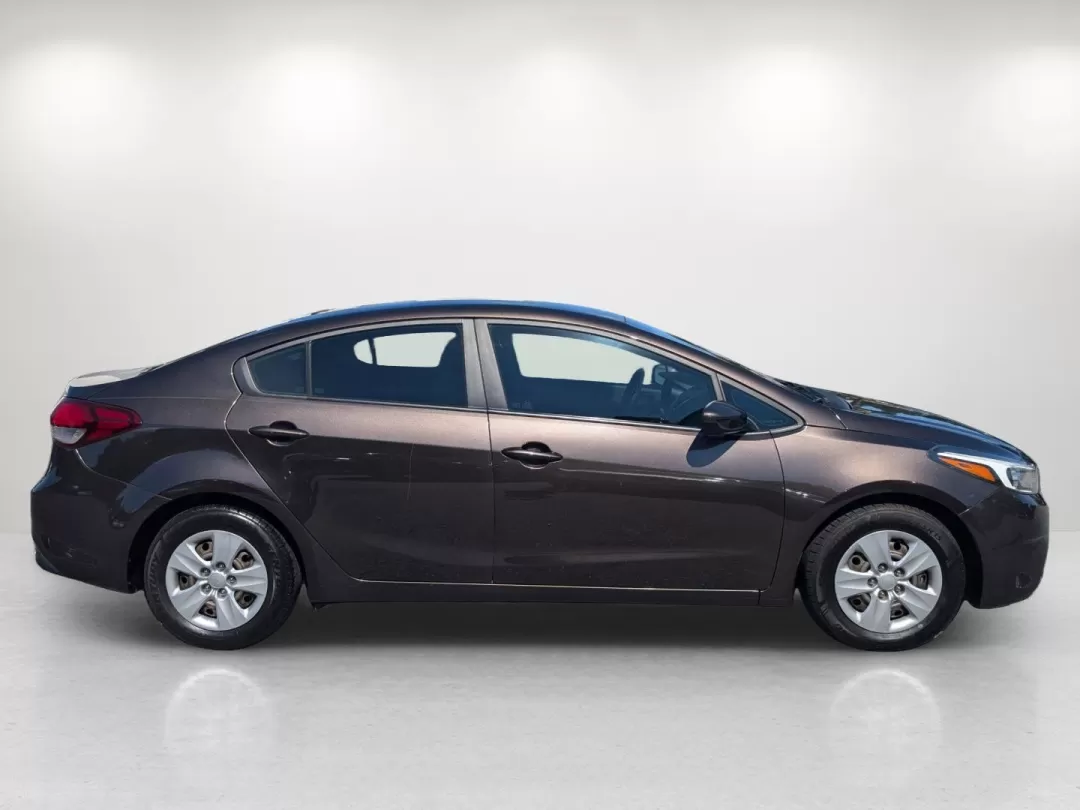 2017 /Black Kia Forte LX (3KPFK4A78HE) with an Other engine, located at 1430 Gateway Drive, Opelika, AL, 36801, (334) 239-0944, 32.637871, -85.409790 - **Explore the Open Road in This 2017 Kia Forte: Your Perfect Commuter Companion!**<br /> <br /> Are you in the market for an efficient vehicle that fits seamlessly into your busy lifestyle? Look no further than this meticulously maintained 2017 Kia Forte LX, available now at Gils Auto in Phenix City - Photo#3
