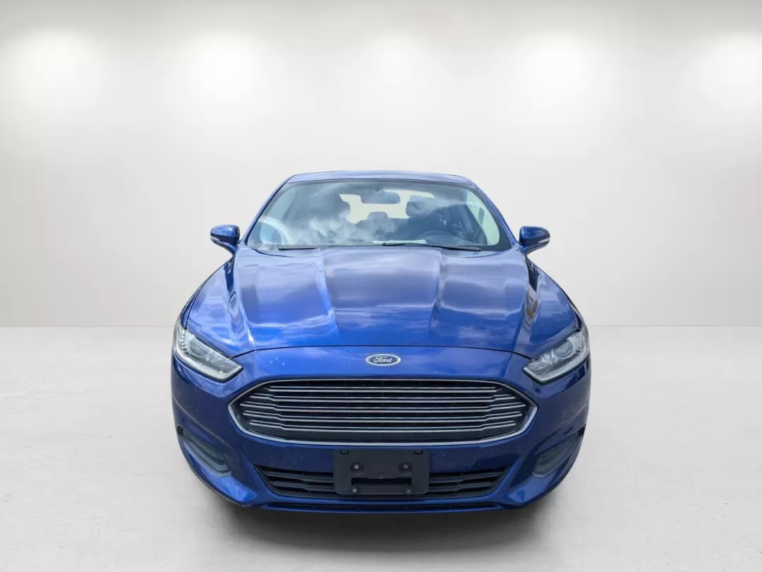 2016 Ford Fusion SE (3FA6P0H75GR) with an Other engine, located at 1430 Gateway Drive, Opelika, AL, 36801, (334) 239-0944, 32.637871, -85.409790 - **Discover a Perfect Blend of Style and Performance with the 2016 Ford Fusion SE at Gils Auto Your Buy Here Pay Here Dealership in Phenix City!**<br /> <br /> Are you searching for the ideal vehicle that seamlessly fits into your busy lifestyle? Look no further than the 2016 Ford Fusion SE, designe - Photo#1