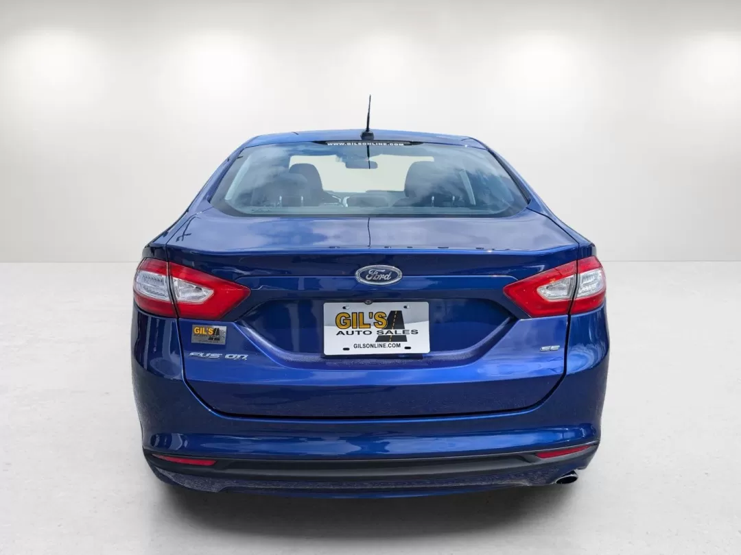 2016 Ford Fusion SE (3FA6P0H75GR) with an Other engine, located at 1430 Gateway Drive, Opelika, AL, 36801, (334) 239-0944, 32.637871, -85.409790 - **Discover a Perfect Blend of Style and Performance with the 2016 Ford Fusion SE at Gils Auto Your Buy Here Pay Here Dealership in Phenix City!**<br /> <br /> Are you searching for the ideal vehicle that seamlessly fits into your busy lifestyle? Look no further than the 2016 Ford Fusion SE, designe - Photo#5