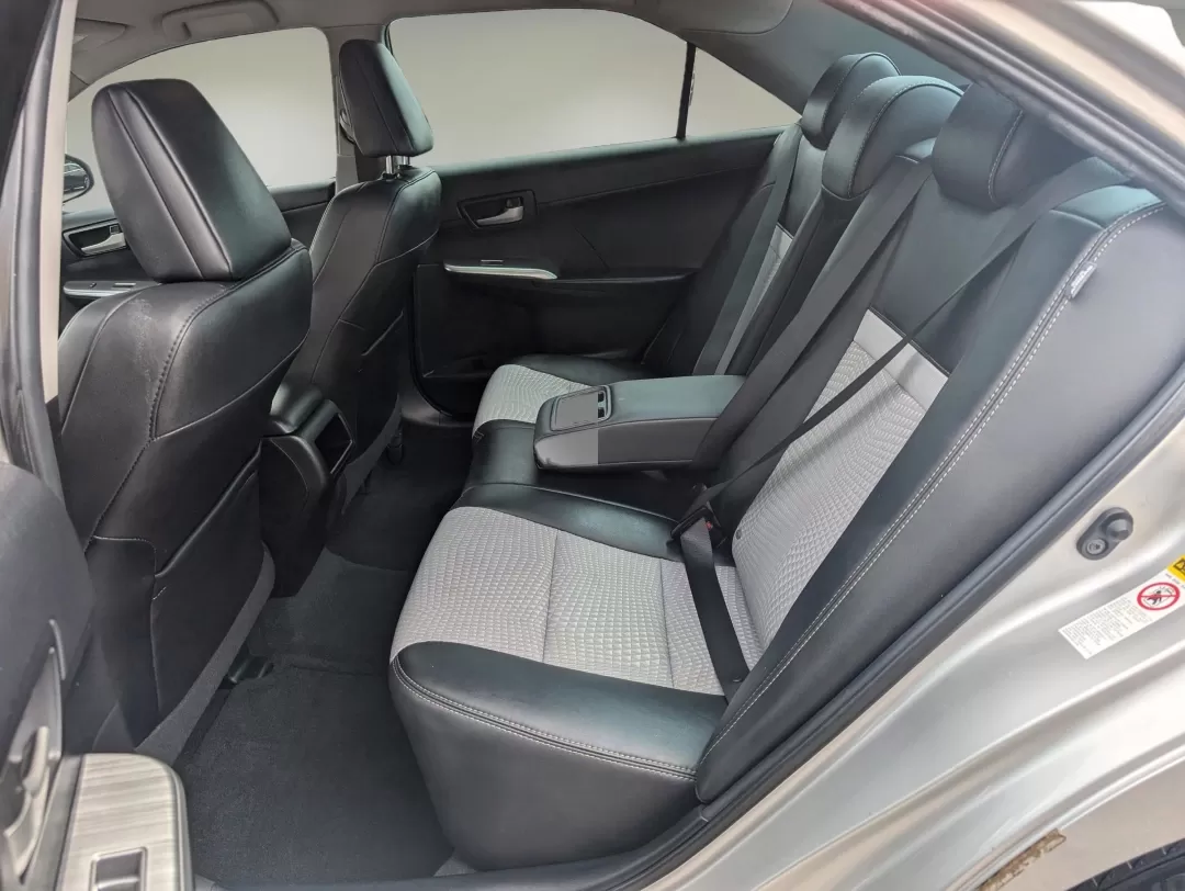 2014 Toyota Camry SE (4T1BF1FK7EU) with an Other engine, located at 7000 Northlake Connector, Columbus, GA, 31904, (706) 987-8085, 32.524975, -84.978134 - Looking for a reliable vehicle that offers comfort and efficiency for your daily commute or family trips? Look no further than this 2014 Toyota Camry, now available at Gils Auto in Phenix City, AL. As a trusted Buy Here Pay Here dealership, we specialize in providing second chance auto financing opt - Photo#10