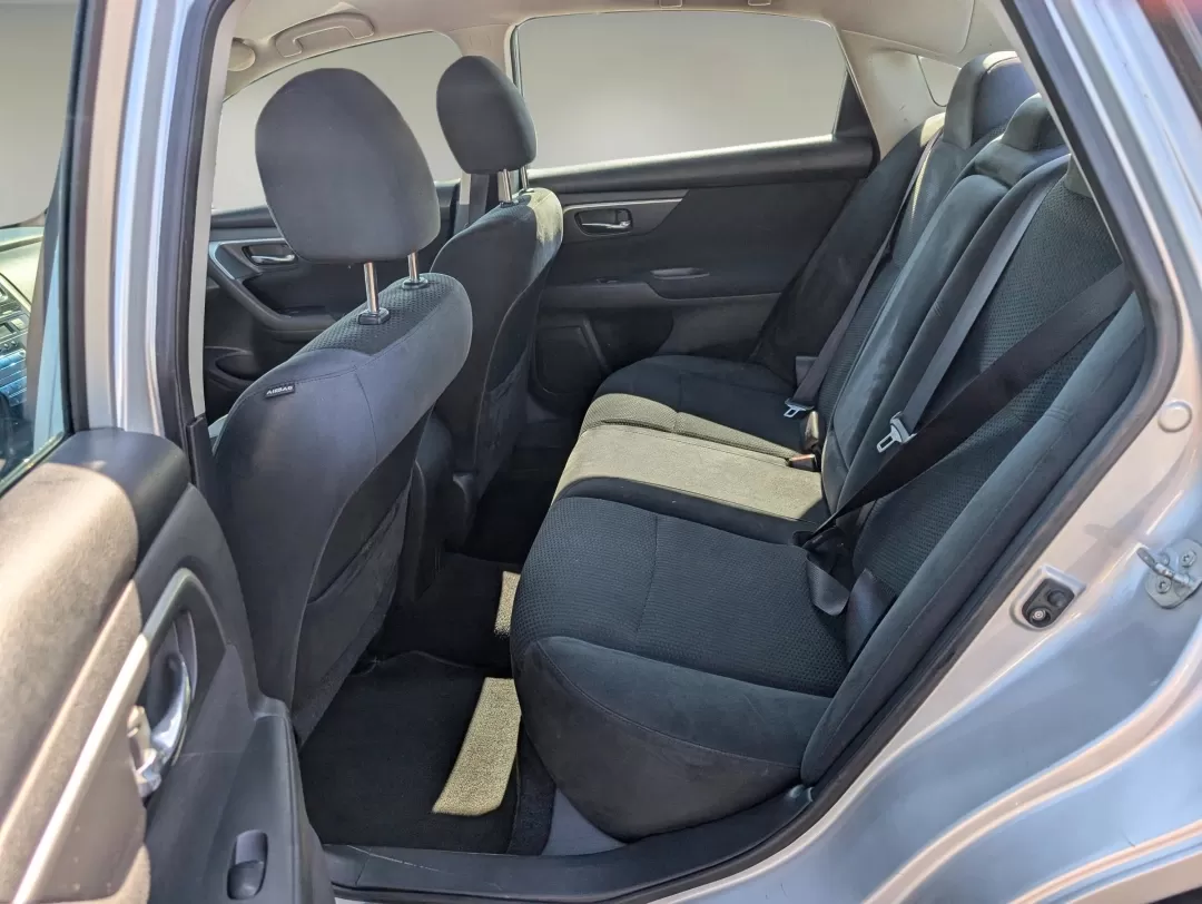 2015 /Charcoal Nissan Altima 2.5 S (1N4AL3AP2FC) with an Other engine, located at 3959 U.S. 80 W, Phenix City, AL, 36870, (334) 297-4885, 32.469296, -85.135185 - **Elevate Your Daily Commute with the 2015 Nissan Altima at Gils Auto!**<br /> <br /> Are you tired of your long daily drives feeling like a chore? If you're looking for a vehicle that enhances your commuting experience while offering style, comfort, and reliability, then the 2015 Nissan Altima 2.5 - Photo#10