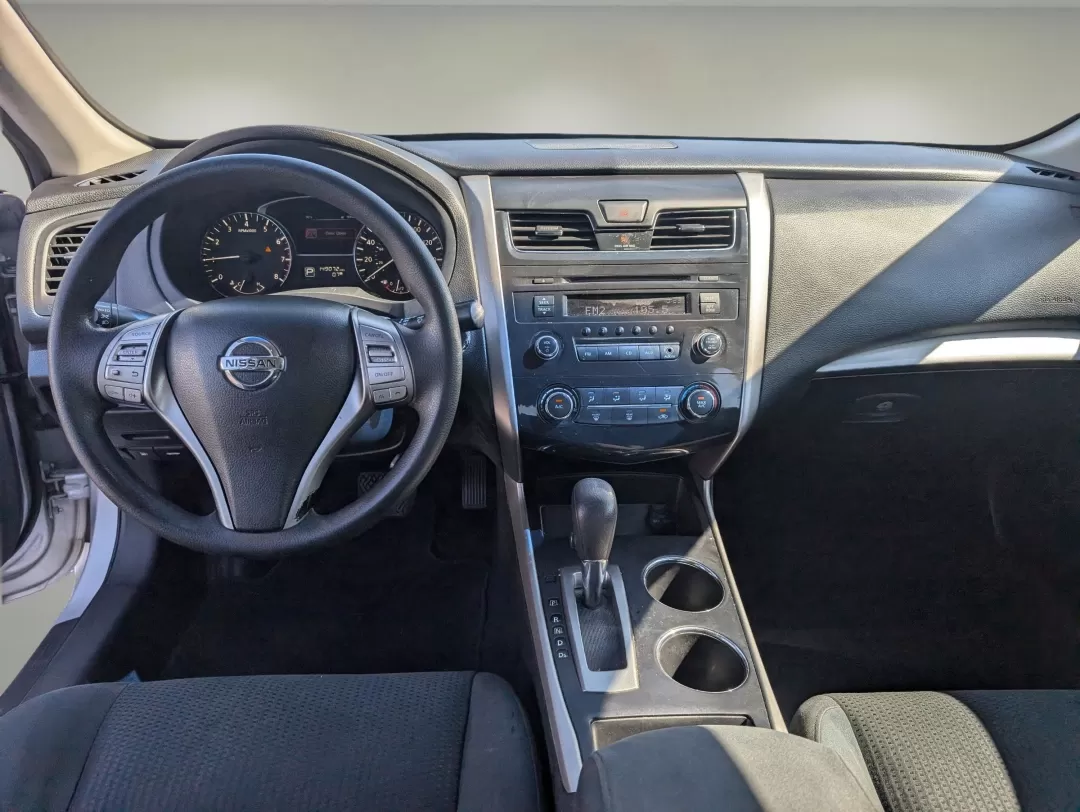 2015 /Charcoal Nissan Altima 2.5 S (1N4AL3AP2FC) with an Other engine, located at 3959 U.S. 80 W, Phenix City, AL, 36870, (334) 297-4885, 32.469296, -85.135185 - **Elevate Your Daily Commute with the 2015 Nissan Altima at Gils Auto!**<br /> <br /> Are you tired of your long daily drives feeling like a chore? If you're looking for a vehicle that enhances your commuting experience while offering style, comfort, and reliability, then the 2015 Nissan Altima 2.5 - Photo#11