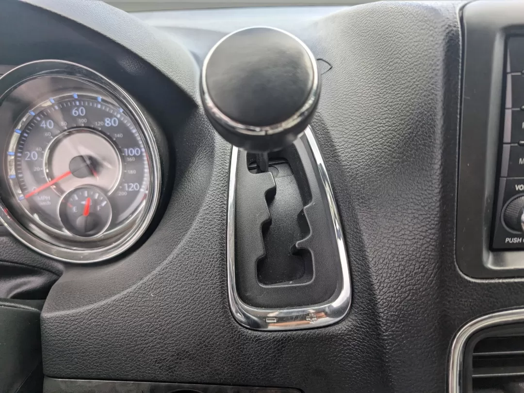 2016 /Black/Light Graystone Chrysler Town and Country Limited Platinum (2C4RC1GG9GR) with an Other engine, located at 1430 Gateway Drive, Opelika, AL, 36801, (334) 239-0944, 32.637871, -85.409790 - **Discover the Ultimate Family Adventure with the 2016 Chrysler Town and Country at Gils Auto!**<br /> <br /> Are you on the lookout for a versatile vehicle that effortlessly combines comfort, technology, and space for your family's adventures? Look no further than this stunning 2016 Chrysler Town - Photo#15