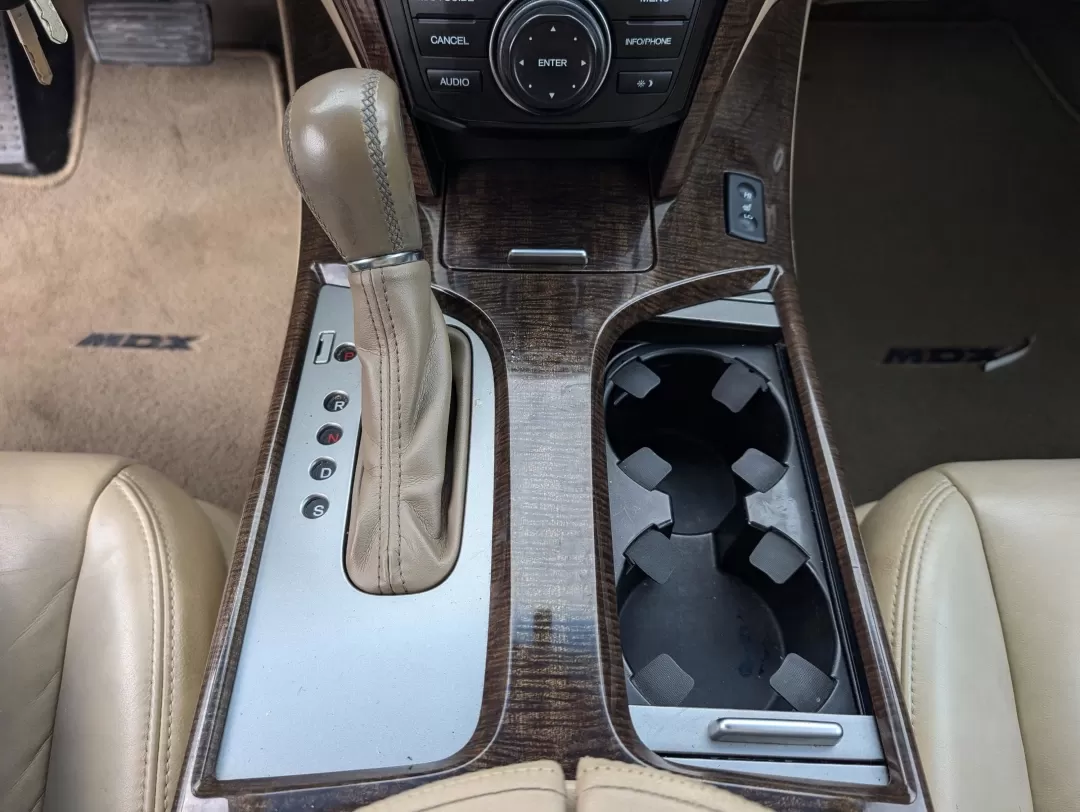 2012 Acura MDX Tech Pkg (2HNYD2H35CH) with an Other engine, located at 3959 U.S. 80 W, Phenix City, AL, 36870, (334) 297-4885, 32.469296, -85.135185 - **Discover Your Next Adventure in the 2012 Acura MDX Tech Pkg Perfect for Families and Weekend Getaways!**<br /> <br /> Are you looking for a reliable, stylish SUV that is perfect for family trips or weekend adventures? Look no further than this 2012 Acura MDX Tech Pkg, available now at Gils Auto i - Photo#14