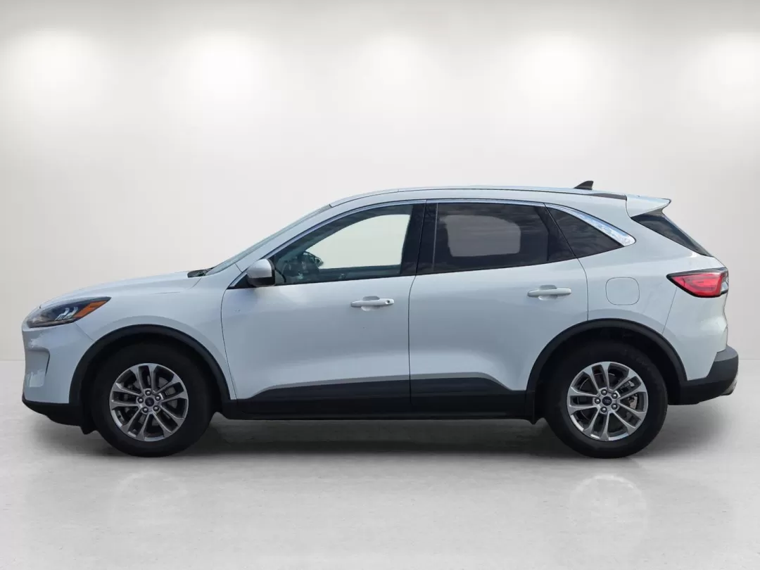 2021 Ford Escape SE (1FMCU0G62MU) with an Other engine, located at 521 Old Farm Lane Rd, Prattville, AL, 36066, (334) 325-1505, 32.482460, -86.416367 - ### Adventure Awaits: Discover the 2021 Ford Escape SE at Gils Auto - Prattville<br /> <br /> Are you ready to elevate your daily commute or embark on an unforgettable road trip? The 2021 Ford Escape SE is your perfect companion for every journey, boasting style, versatility, and modern features tha - Photo#9