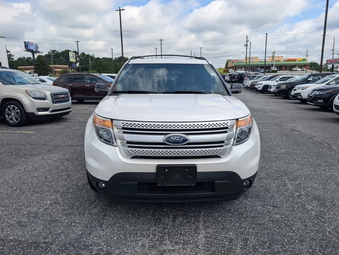 2012 Ford Explorer XLT (1FMHK7D8XCG) with an Other engine, located at 3959 U.S. 80 W, Phenix City, AL, 36870, (334) 297-4885, 32.469296, -85.135185 - **Experience Adventure and Comfort in the 2012 Ford Explorer XLT!**<br /> <br /> Are you searching for a versatile SUV that can accommodate your growing family, tackle weekend adventures, and provide a comfortable commute to work? Look no further than the 2012 Ford Explorer XLT, available now at Gil - Photo#1