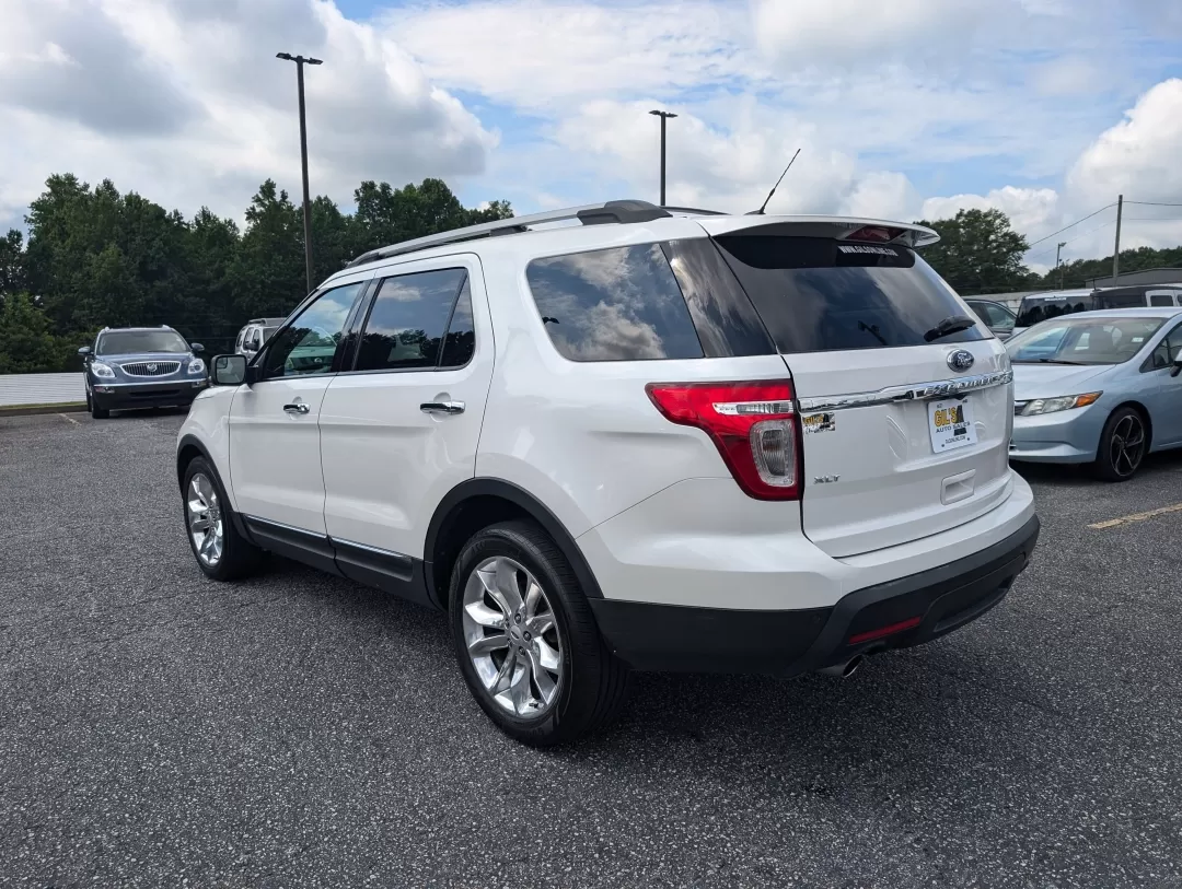 2012 Ford Explorer XLT (1FMHK7D8XCG) with an Other engine, located at 3959 U.S. 80 W, Phenix City, AL, 36870, (334) 297-4885, 32.469296, -85.135185 - **Experience Adventure and Comfort in the 2012 Ford Explorer XLT!**<br /> <br /> Are you searching for a versatile SUV that can accommodate your growing family, tackle weekend adventures, and provide a comfortable commute to work? Look no further than the 2012 Ford Explorer XLT, available now at Gil - Photo#6
