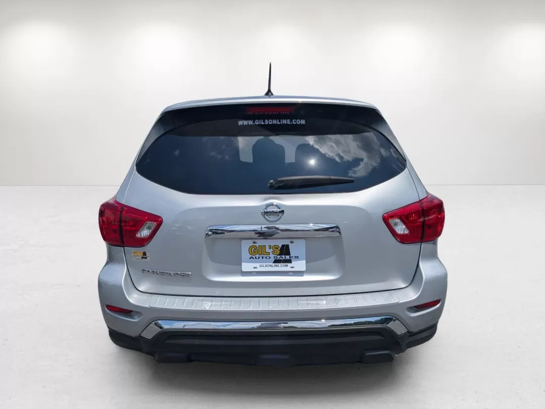 2017 /Charcoal Nissan Pathfinder S (5N1DR2MN2HC) with an Other engine, located at 5115 14th Ave., Columbus, GA, 31904, (706) 323-0345, 32.511494, -84.971046 - ### Elevate Your Family Adventures with this 2017 Nissan Pathfinder at Gils Auto!<br /> <br /> Are you ready to transform your family outings into memorable adventures? The 2017 Nissan Pathfinder S, now available at Gils Auto in Phenix City, AL, is your perfect companion for weekend getaways, school - Photo#5