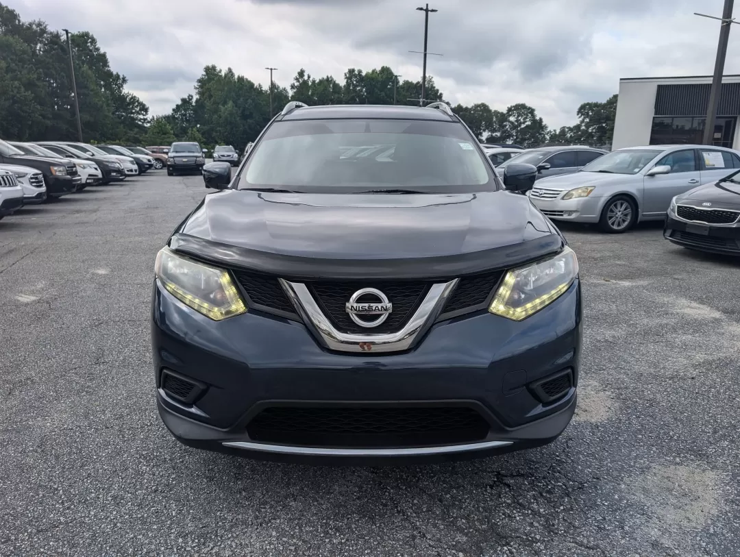 2016 /Charcoal Nissan Rogue SV (5N1AT2MT7GC) with an Other engine, located at 3959 U.S. 80 W, Phenix City, AL, 36870, (334) 297-4885, 32.469296, -85.135185 - Discover the perfect blend of style, comfort, and functionality with this stunning 2016 Nissan Rogue SV, available now at Gils Auto in Phenix City, AL. Whether you're navigating busy city streets or embarking on a weekend adventure, this spacious SUV is designed to fit your lifestyle seamlessly. Wit - Photo#1